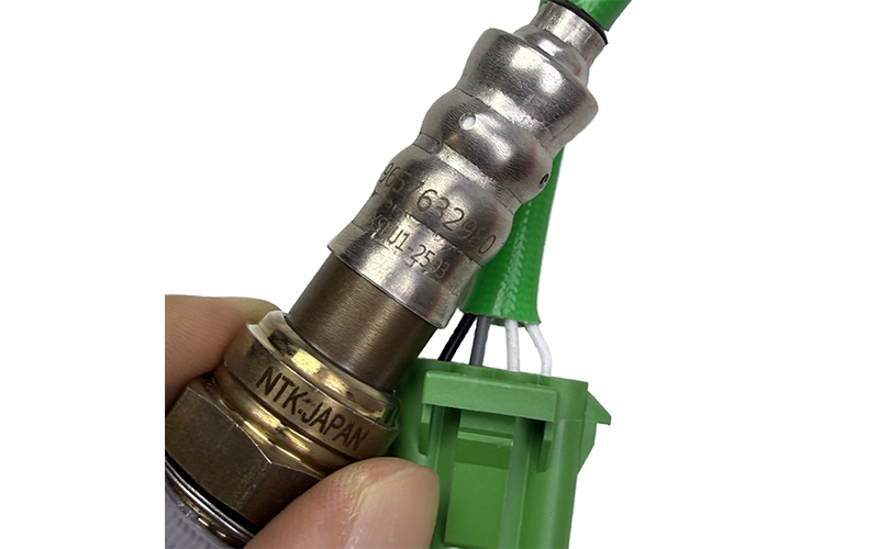 1618R0 9657632980 New NTK Upper Oxygen Lambda Sensor