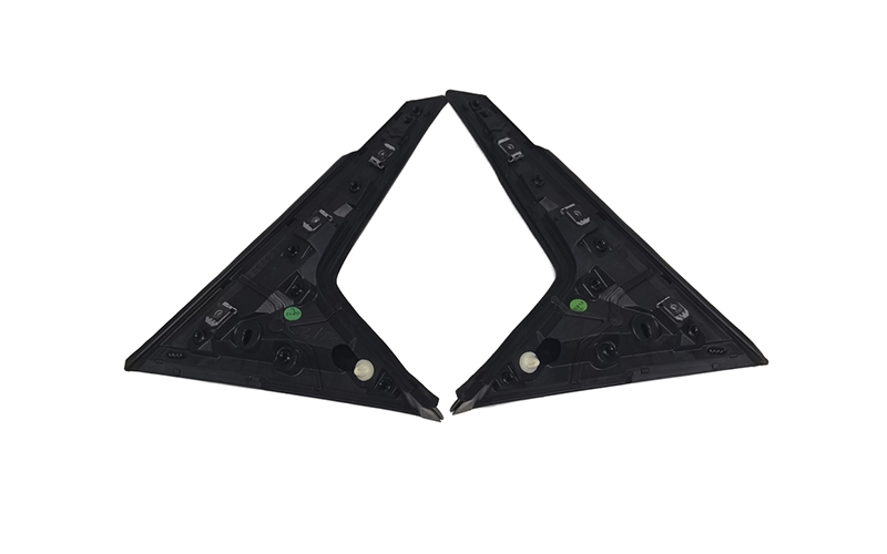 Yl005768xk Yl005769xk Rear Windshield Trim Panel for Peugeot 5008 (p87)