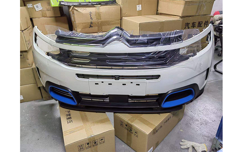 Yl008740zr Yl00868980 Yl008694xt Genuine Front Bumper Assembly for Citroën C5 Aircross