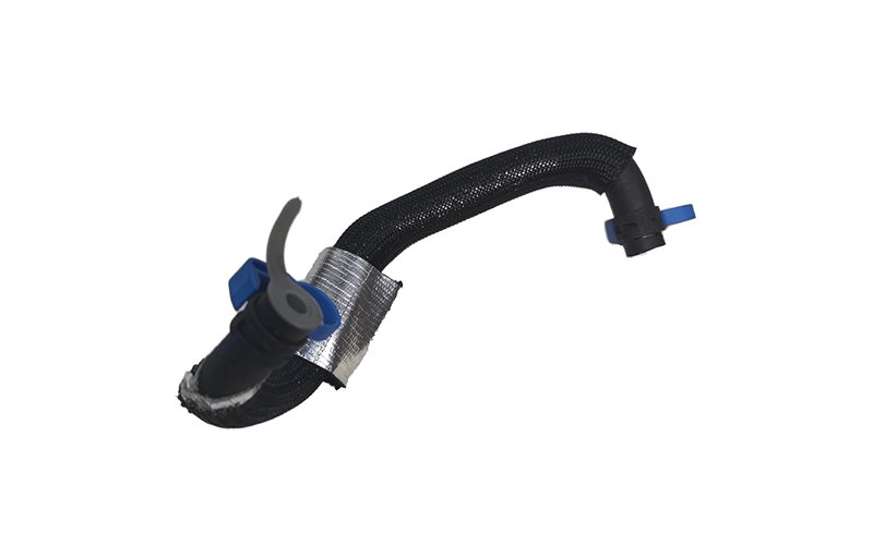 1341k3 V860226480 Integrated Oil Cooler & Filter Housing Assembly with Water Pipe