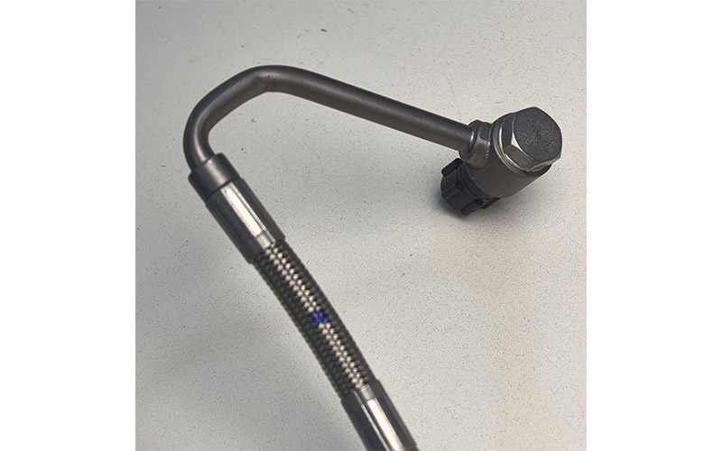 9806871880 Genuine 1.6t Turbo Oil Return Pipe for Peugeot & Citroën Vehicles