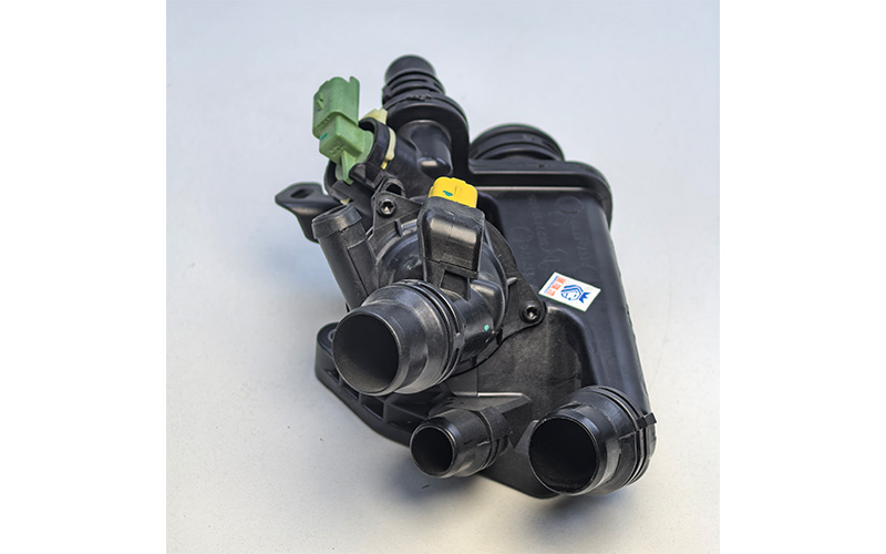 9827818480 Yl01712680 Genuine Engine Cooling Thermostat Housing Assembly