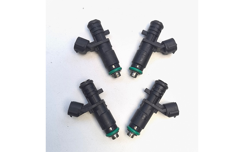 Original Fuel Injector (9673936880) for 1.8l Ec8 Engine Compatible with Peugeot Citroën