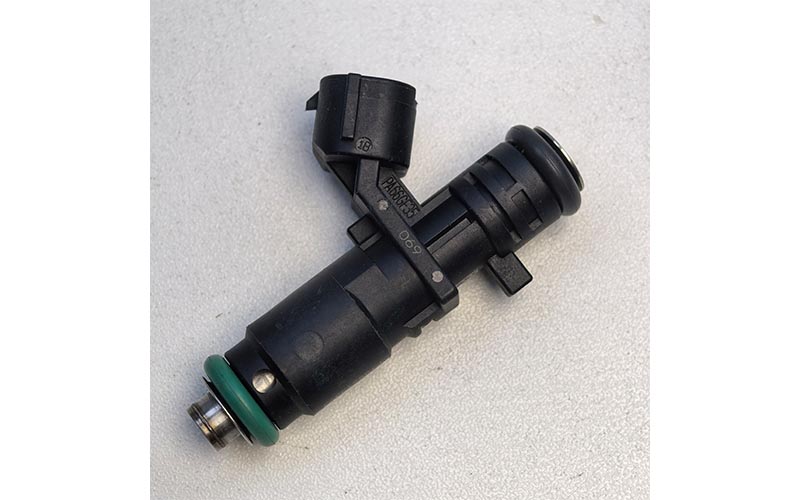 Original Fuel Injector (9673936880) for 1.8l Ec8 Engine Compatible with Peugeot Citroën
