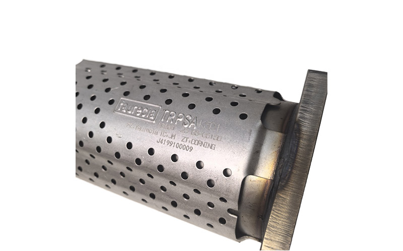 Catalytic Converter Exhaust Manifold Assembly (oe: 1706x2) for Peugeot 307/408 1.6l & Citroën C4