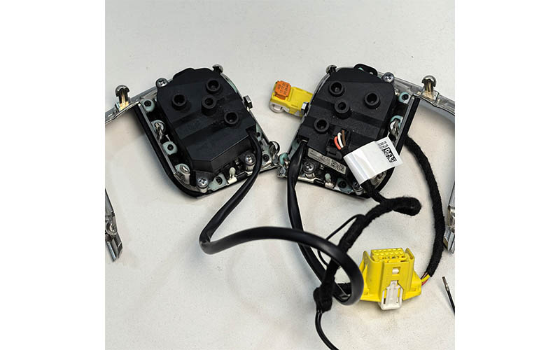 Multi-function Steering Wheel Cruise Control Switch & Wiring Harness for Dongfeng Citroën New C4 C5