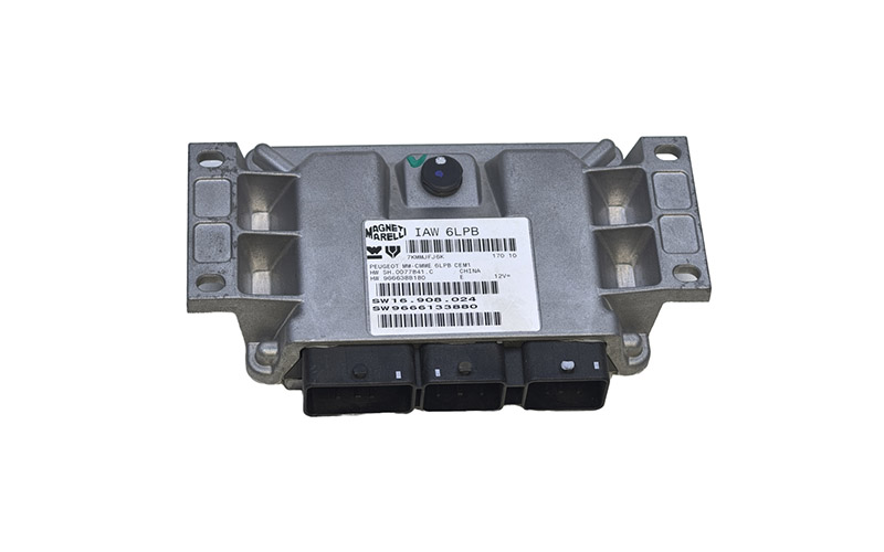 Engine Electronic Control Unit (ecu) - Oe 9666133880 / Iaw 6lpb for Peugeot 307 & Citroën C4