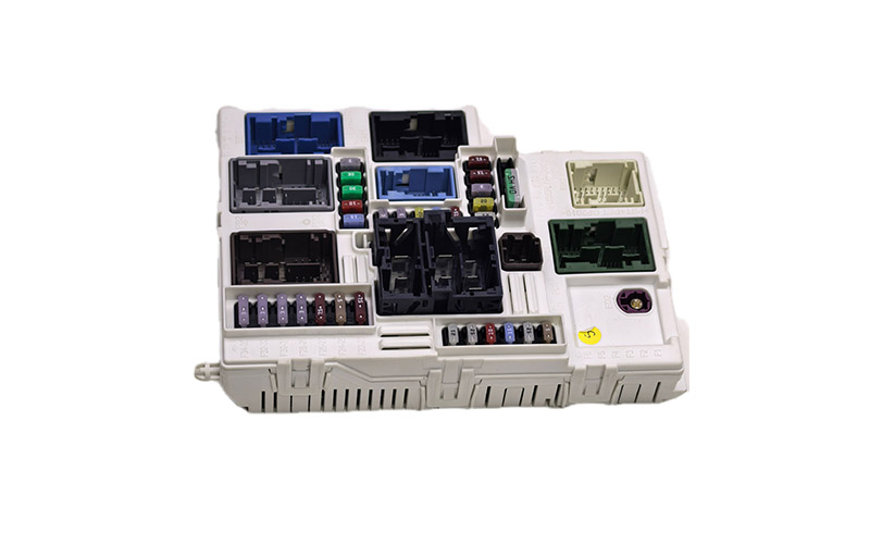 Cockpit Electronic Distribution Box (IBD) - OE 9844631580 for Peugeot 408X & Citroën C5X